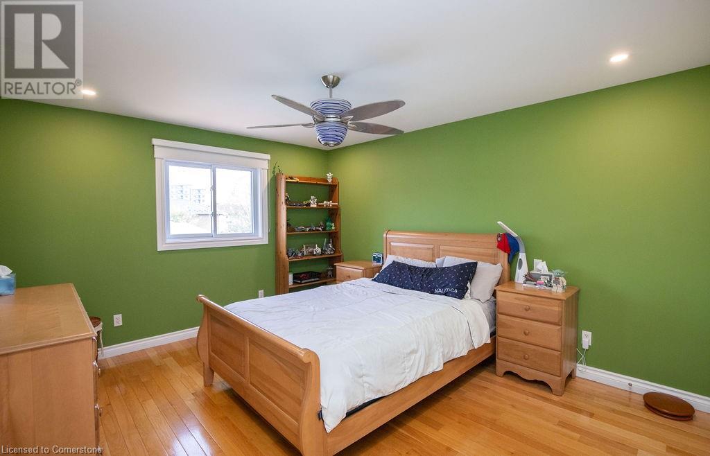 Photo 31 of 177 Claudette Gate, Hamilton ON