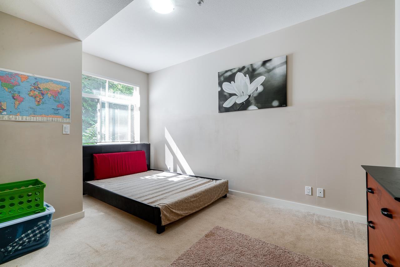 Photo 12 of 115 10499 University Drive, Surrey BC