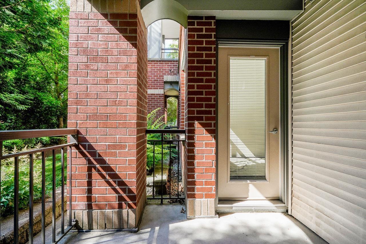 Photo 18 of 115 10499 University Drive, Surrey BC