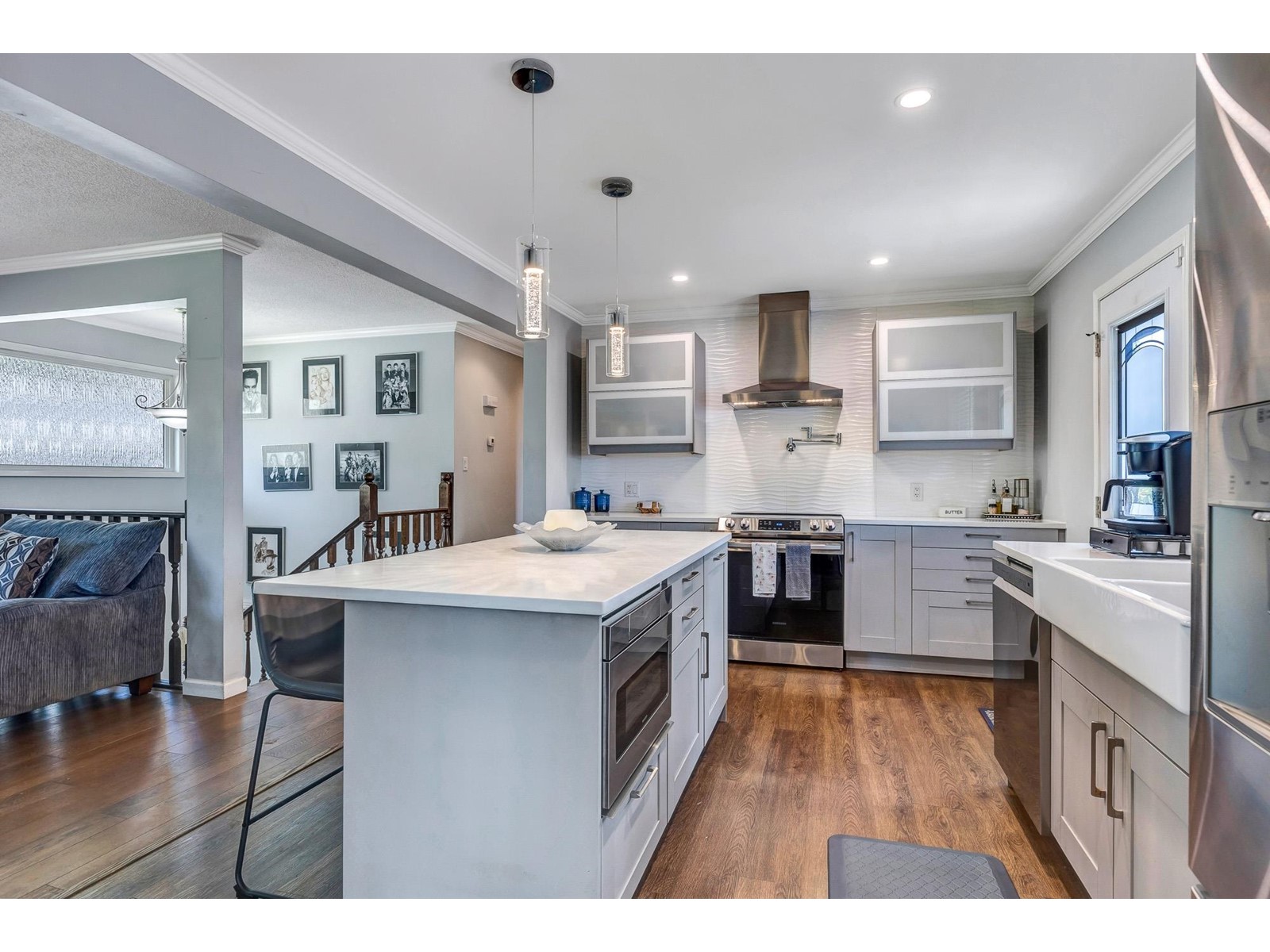 Photo 5 of 35104 Spencer Street, Abbotsford BC