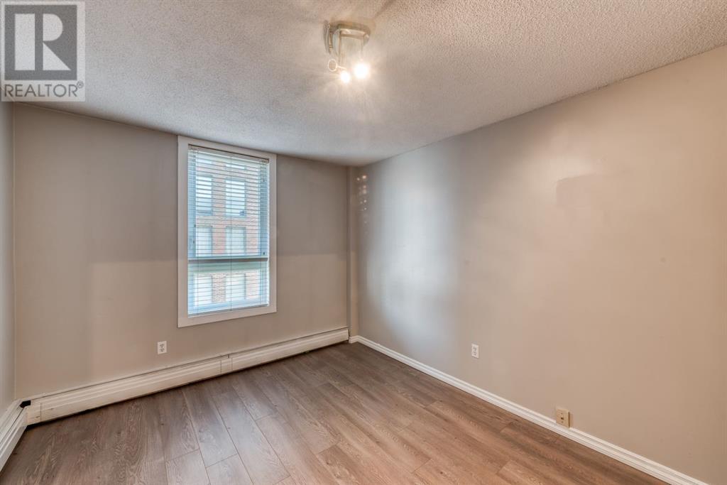 Single Family House for Sale in    Avenue SW Beltline Calgary 