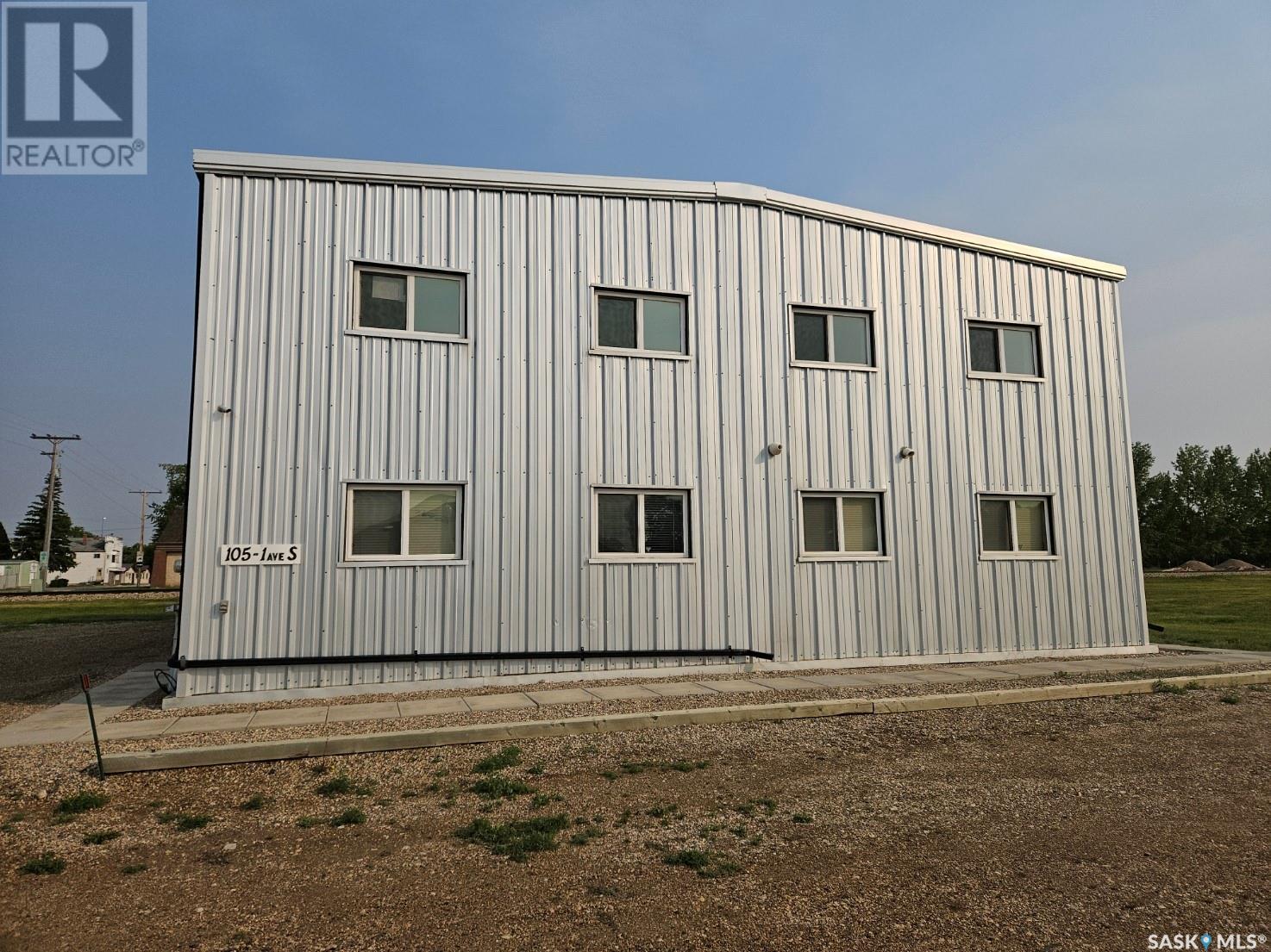 105 1st AVENUE S - Photo 2 of 31, Leroy, Saskatchewan