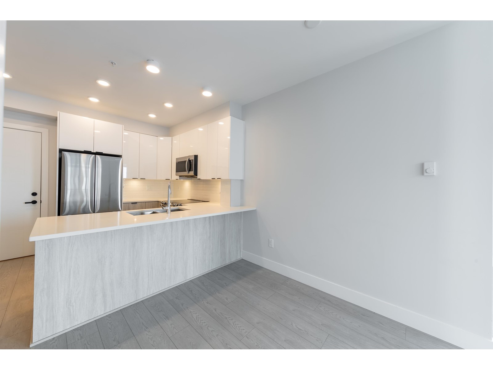 Photo 21 of 522 20360 Logan Avenue, Langley BC