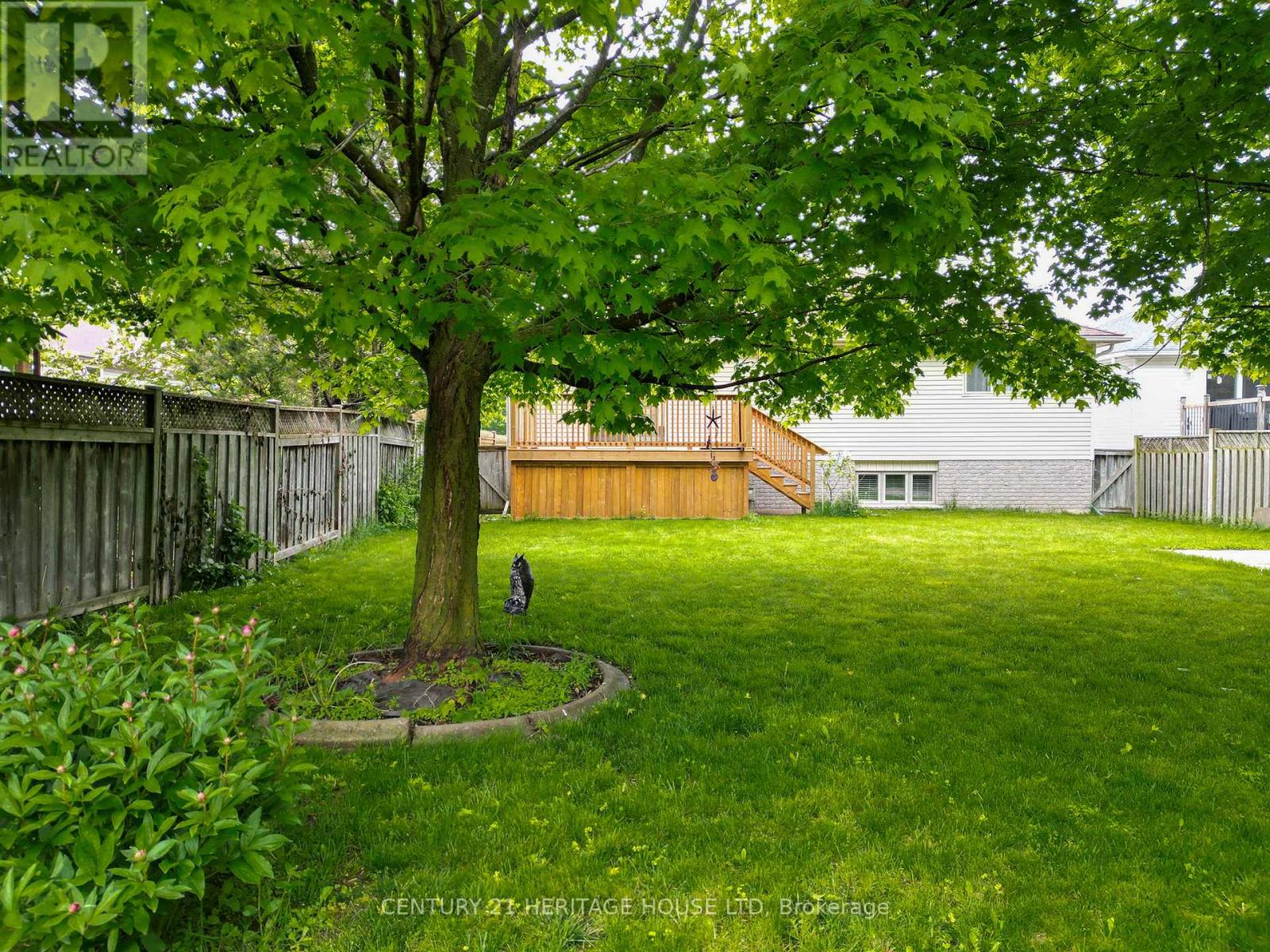 Photo 4 of 219 Balmoral Drive, Brantford ON