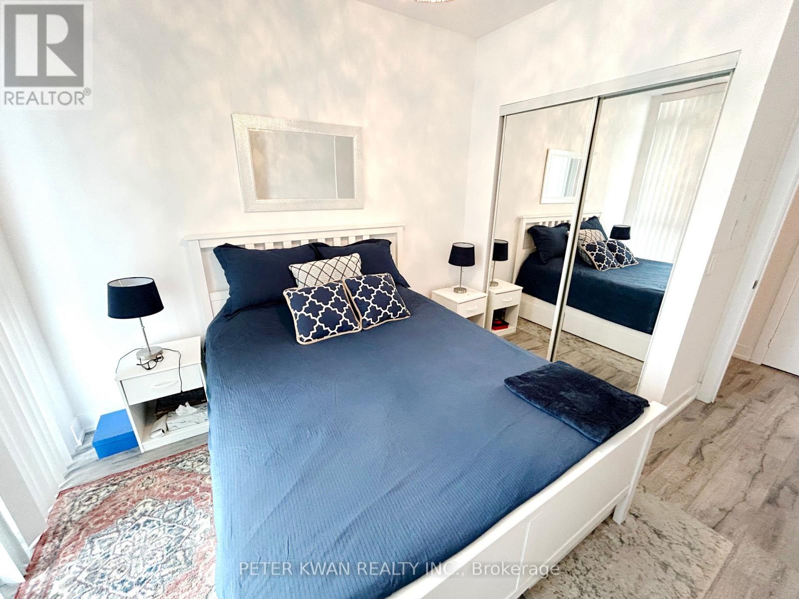 Photo 29 of 332 9471 Yonge Street, Richmond Hill ON