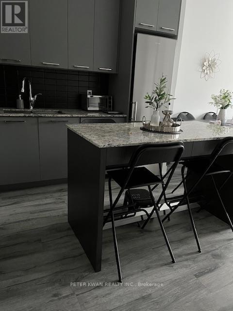 Photo 16 of 332 9471 Yonge Street, Richmond Hill ON