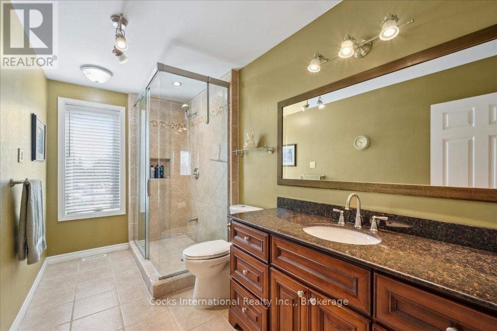 Photo 23 of 206 On 141 Highway, Huntsville ON