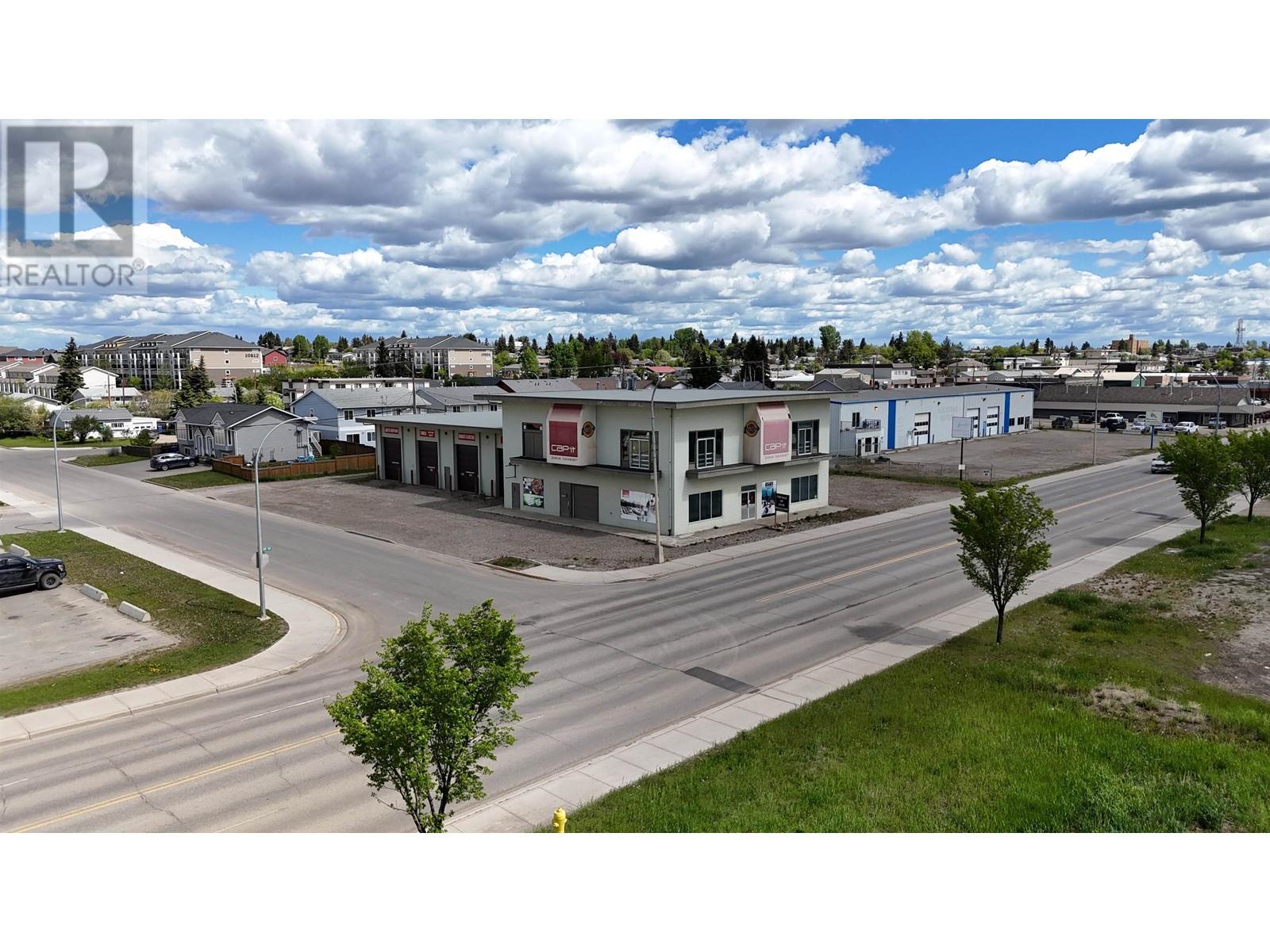 Photo 27 of 10916 10920 100 Avenue, Fort St John BC