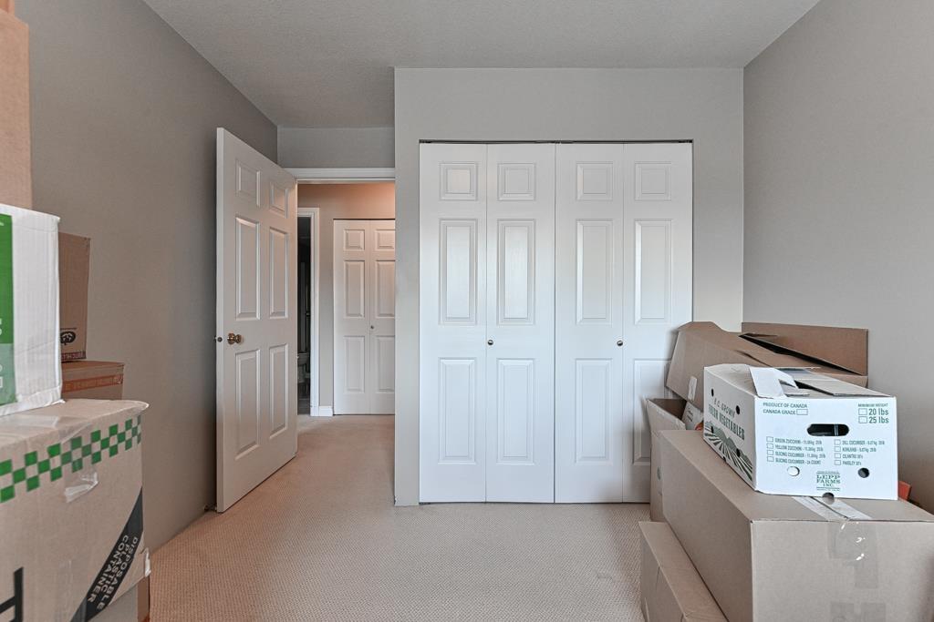 Photo 8 of 207 33233 E Bourquin Crescent, Abbotsford BC