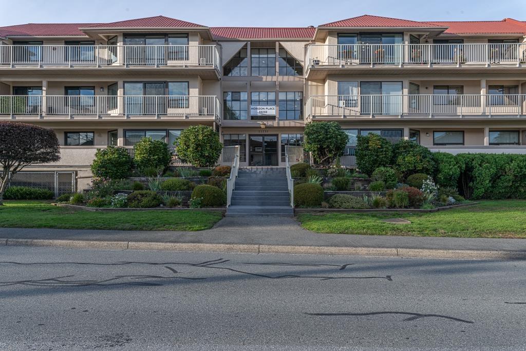 Photo 27 of 207 33233 E Bourquin Crescent, Abbotsford BC