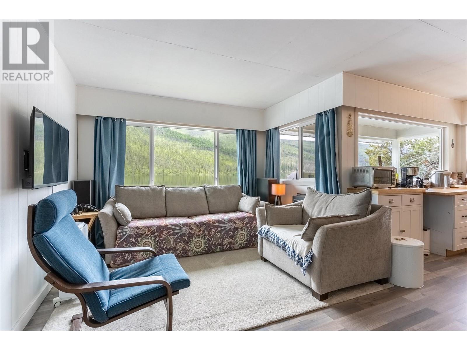 2526 Loon lake Road, Loon Lake