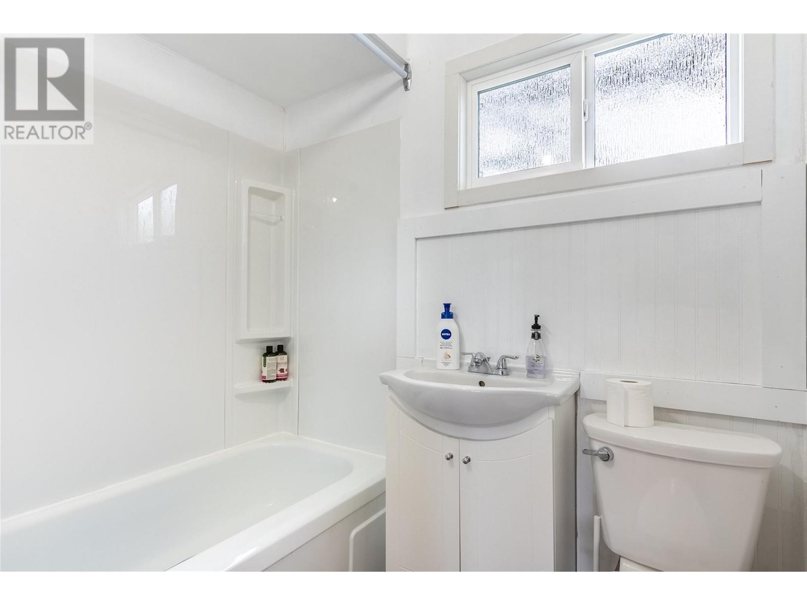 2526 Loon lake Road, Loon Lake