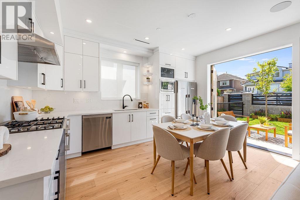 1 2727 PARKER STREET, Vancouver real estate listing R3013067