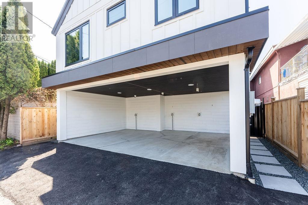 1 2727 PARKER STREET, Vancouver real estate listing R3013067
