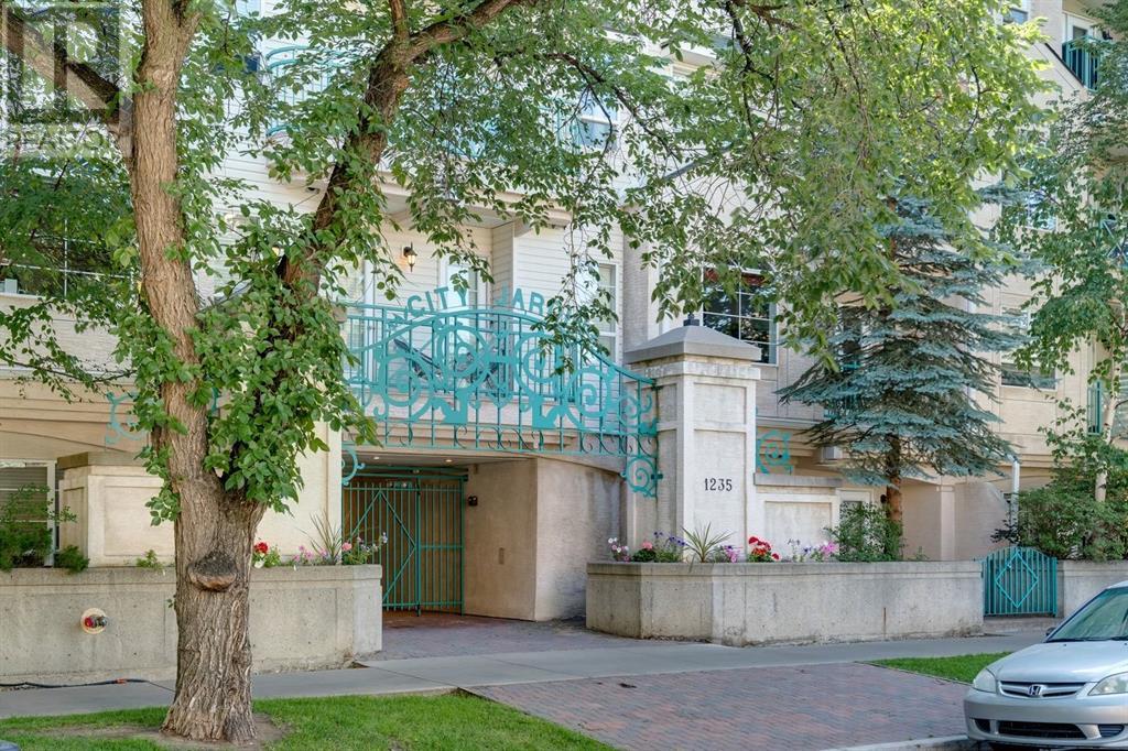 Single Family House for Sale in    Avenue SW Beltline Calgary 