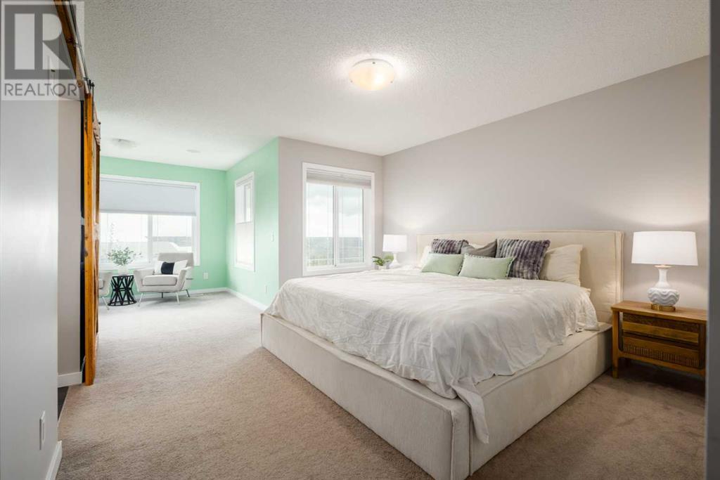 Photo 19 of 133 Cougar Ridge Close Sw, Calgary AB
