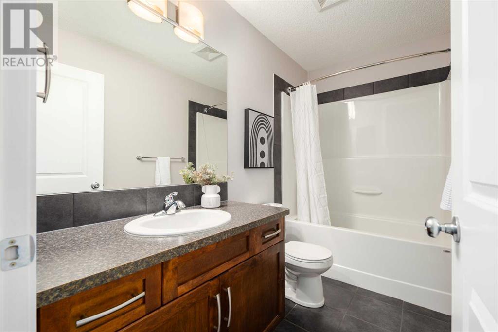 Photo 31 of 133 Cougar Ridge Close Sw, Calgary AB