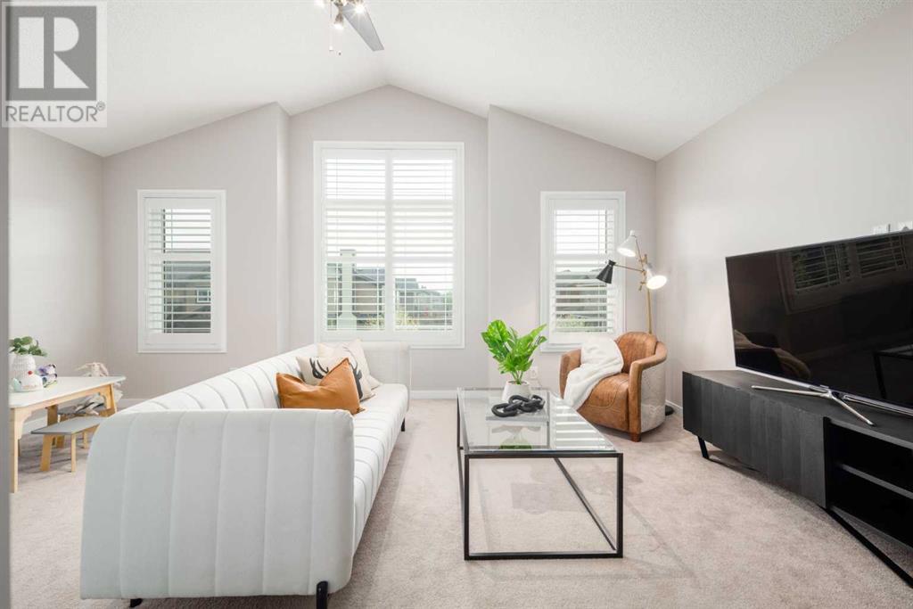 Photo 33 of 133 Cougar Ridge Close Sw, Calgary AB