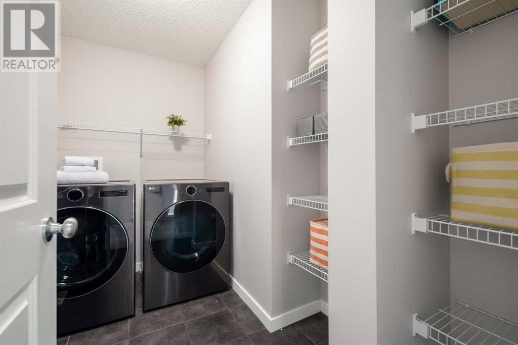 Photo 39 of 133 Cougar Ridge Close Sw, Calgary AB