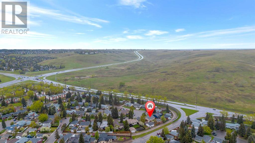 Single Family House Bungalow for Sale in  Brenner Crescent NW Brentwood Calgary 