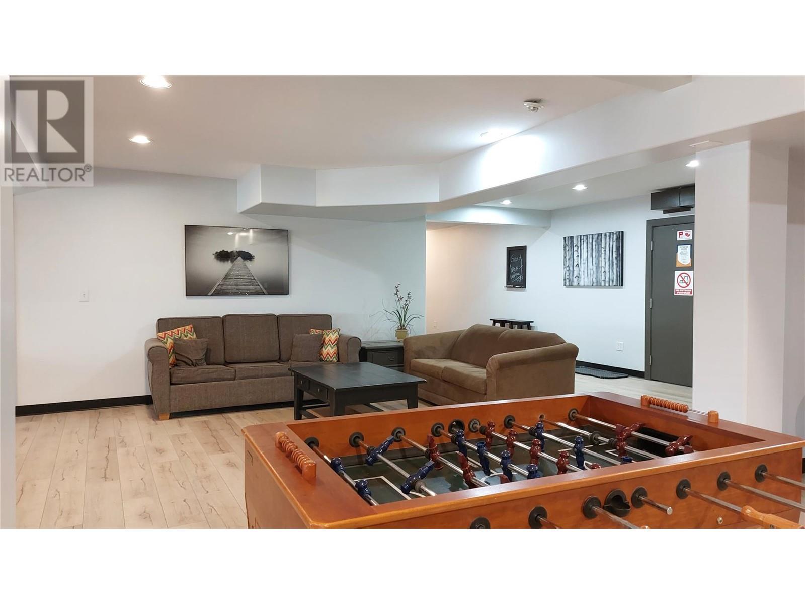 388 6912 Terazona Drive, Kelowna