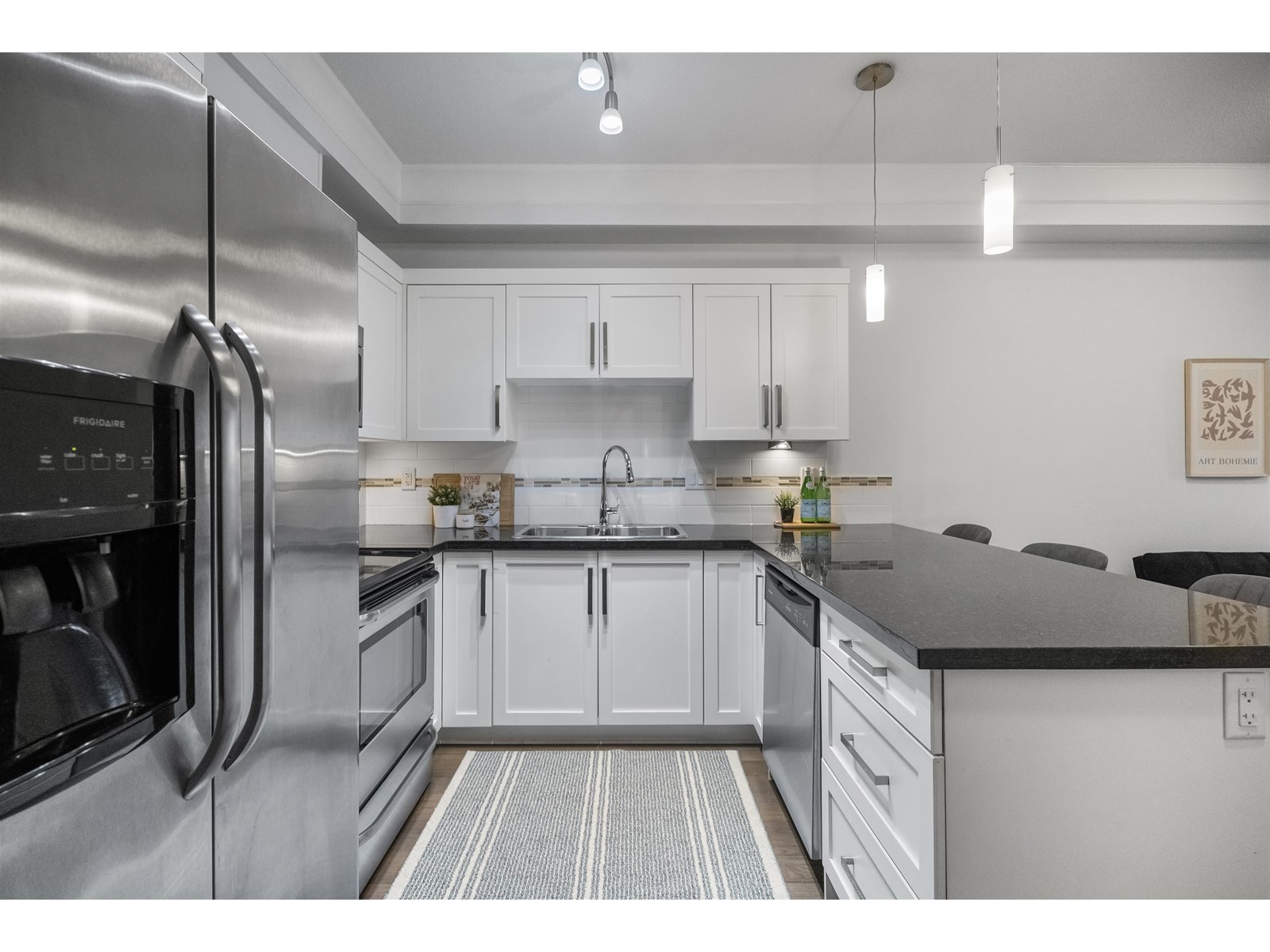 206 20630 DOUGLAS CRESCENT, Langley real estate listing R3013177