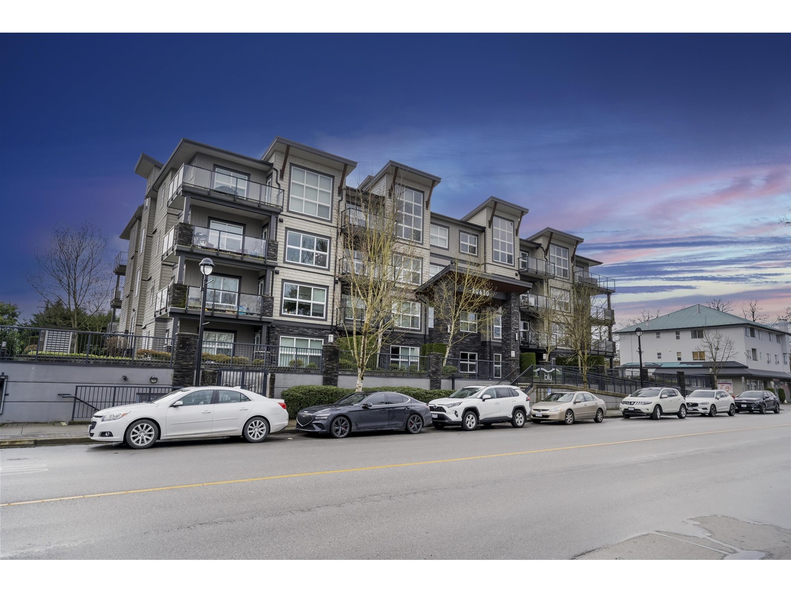 206 20630 DOUGLAS CRESCENT, Langley real estate listing R3013177