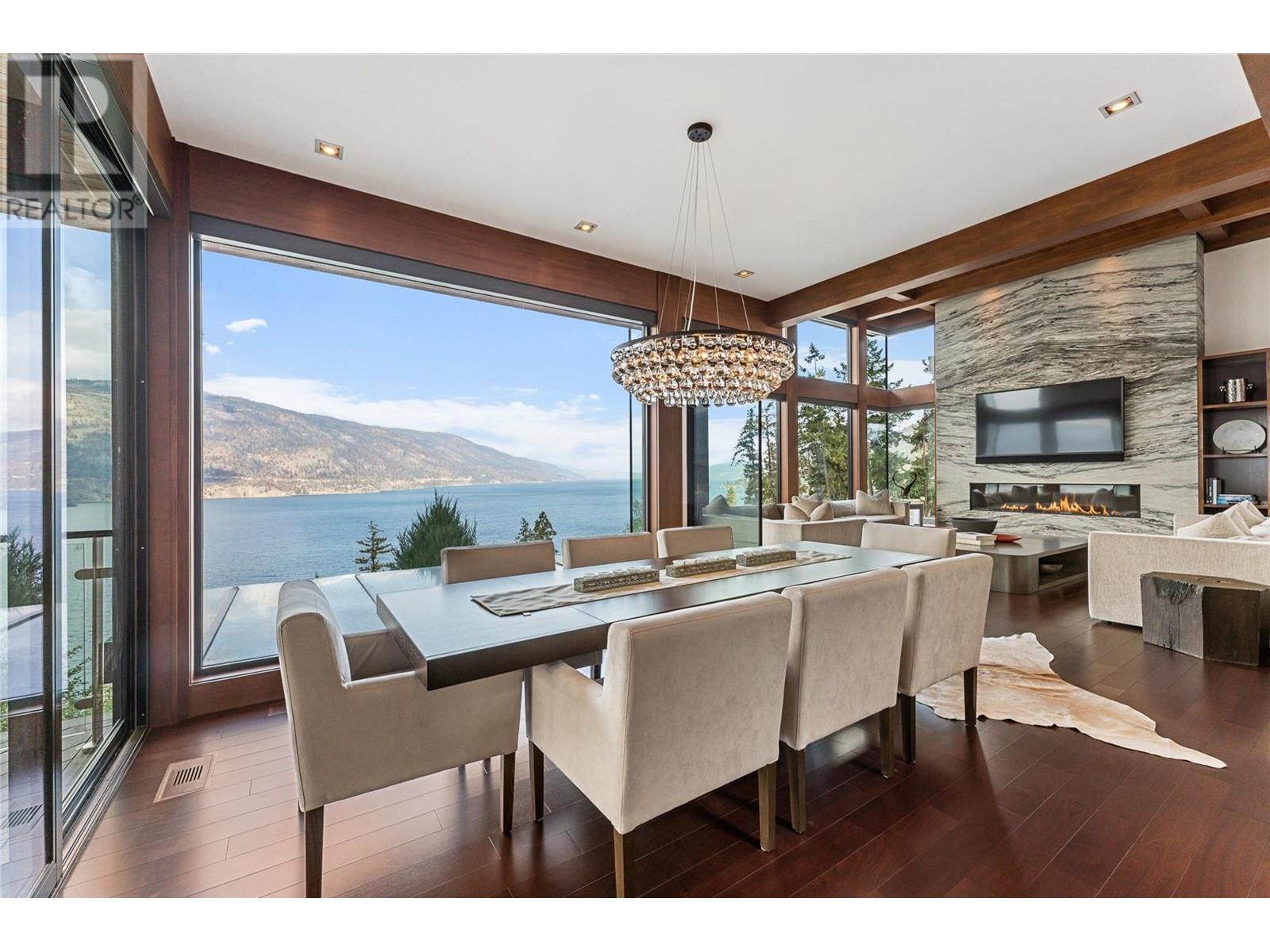 23 180 Sheerwater Court, Kelowna