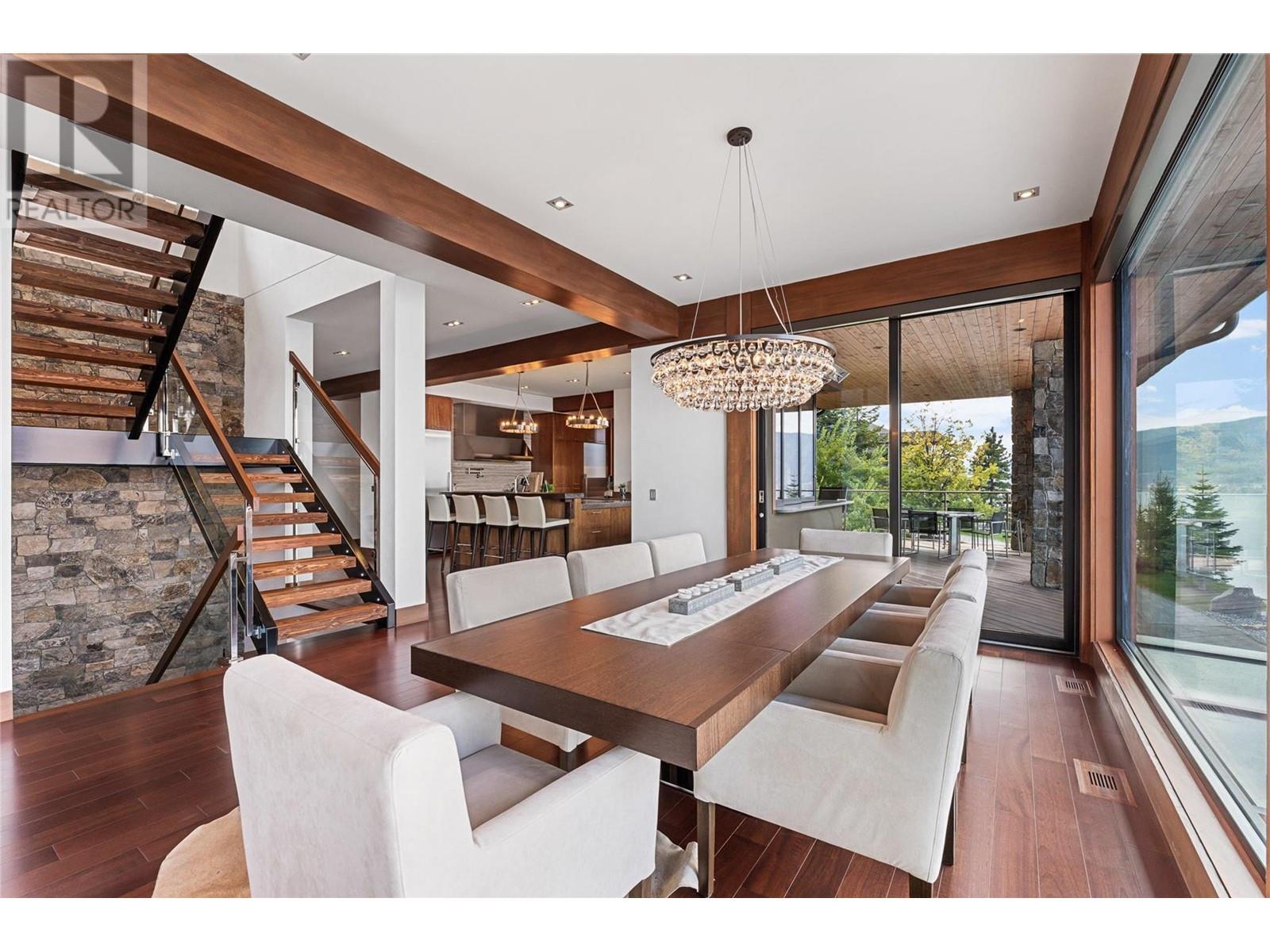 23 180 Sheerwater Court, Kelowna