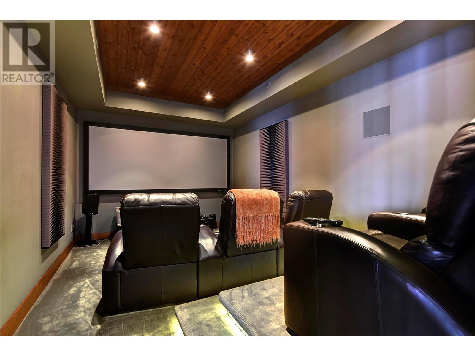 23 180 Sheerwater Court, Kelowna