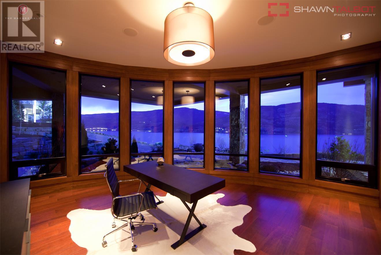 23 180 Sheerwater Court, Kelowna