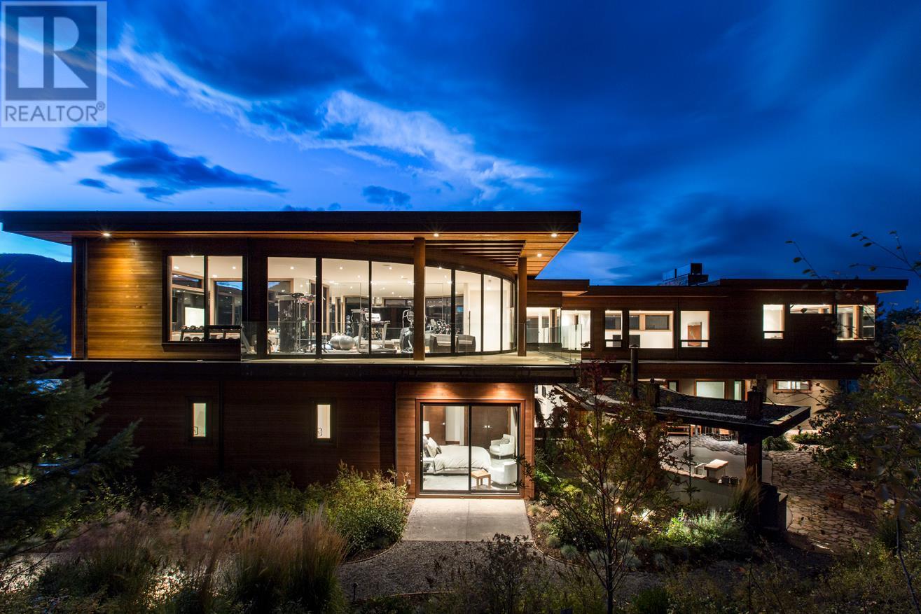 23 180 Sheerwater Court, Kelowna