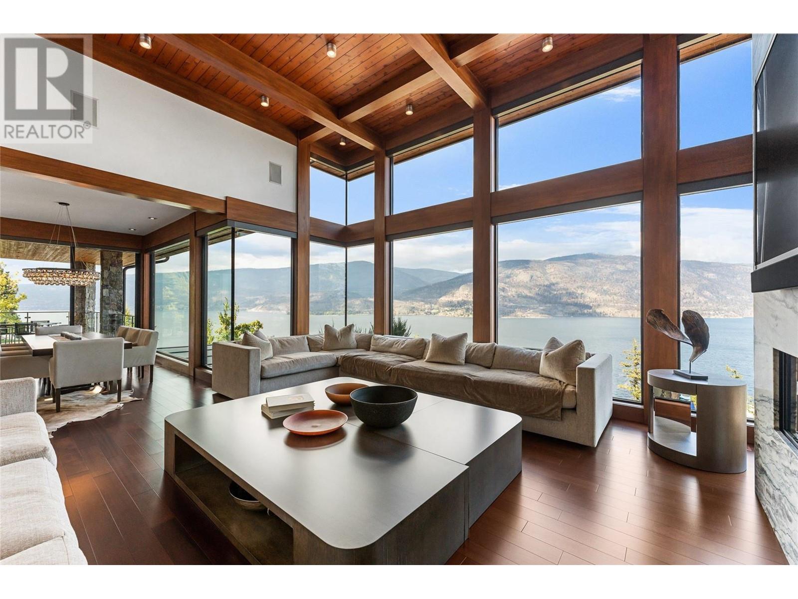 23 180 Sheerwater Court, Kelowna