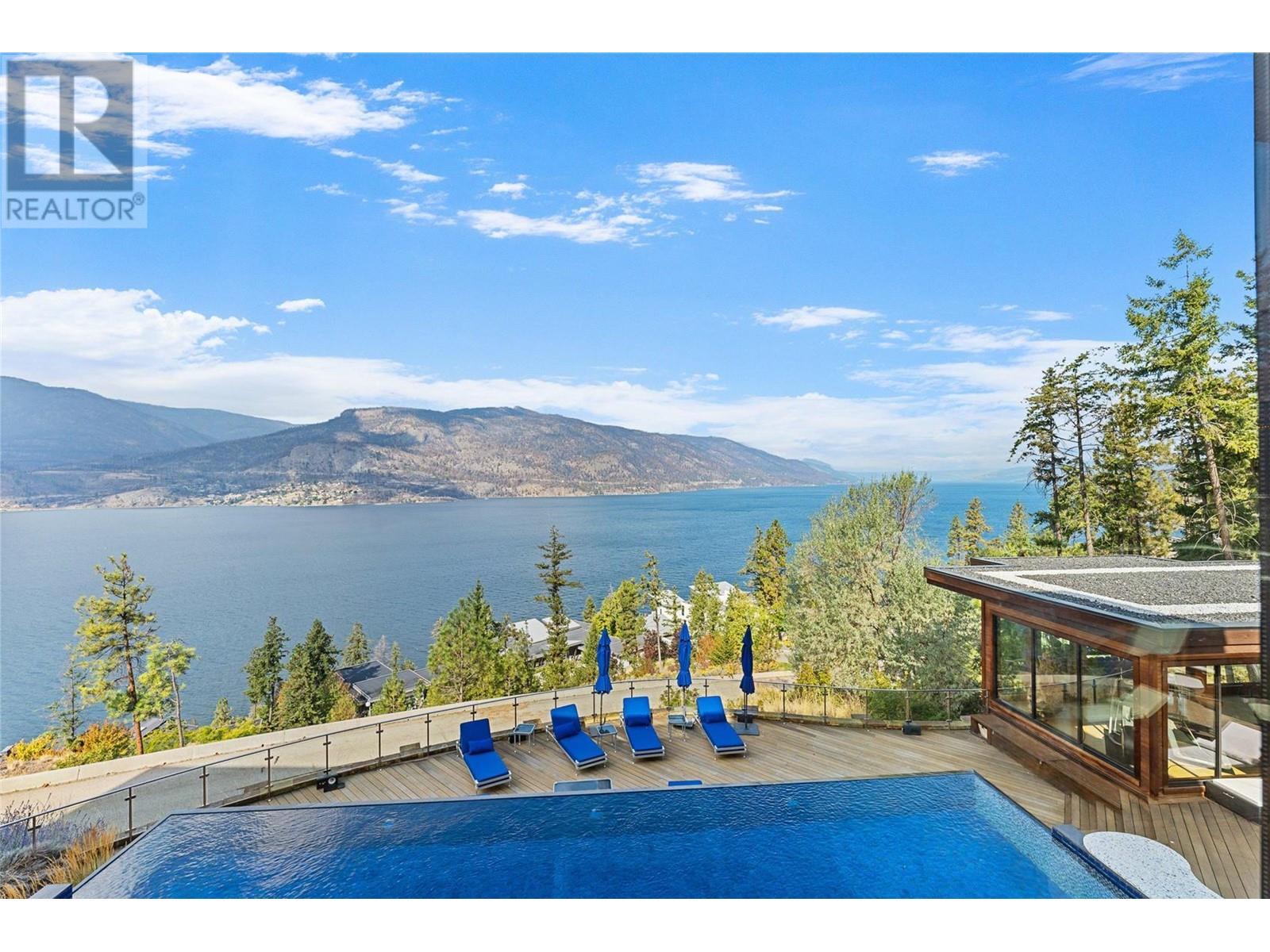 23 180 Sheerwater Court, Kelowna