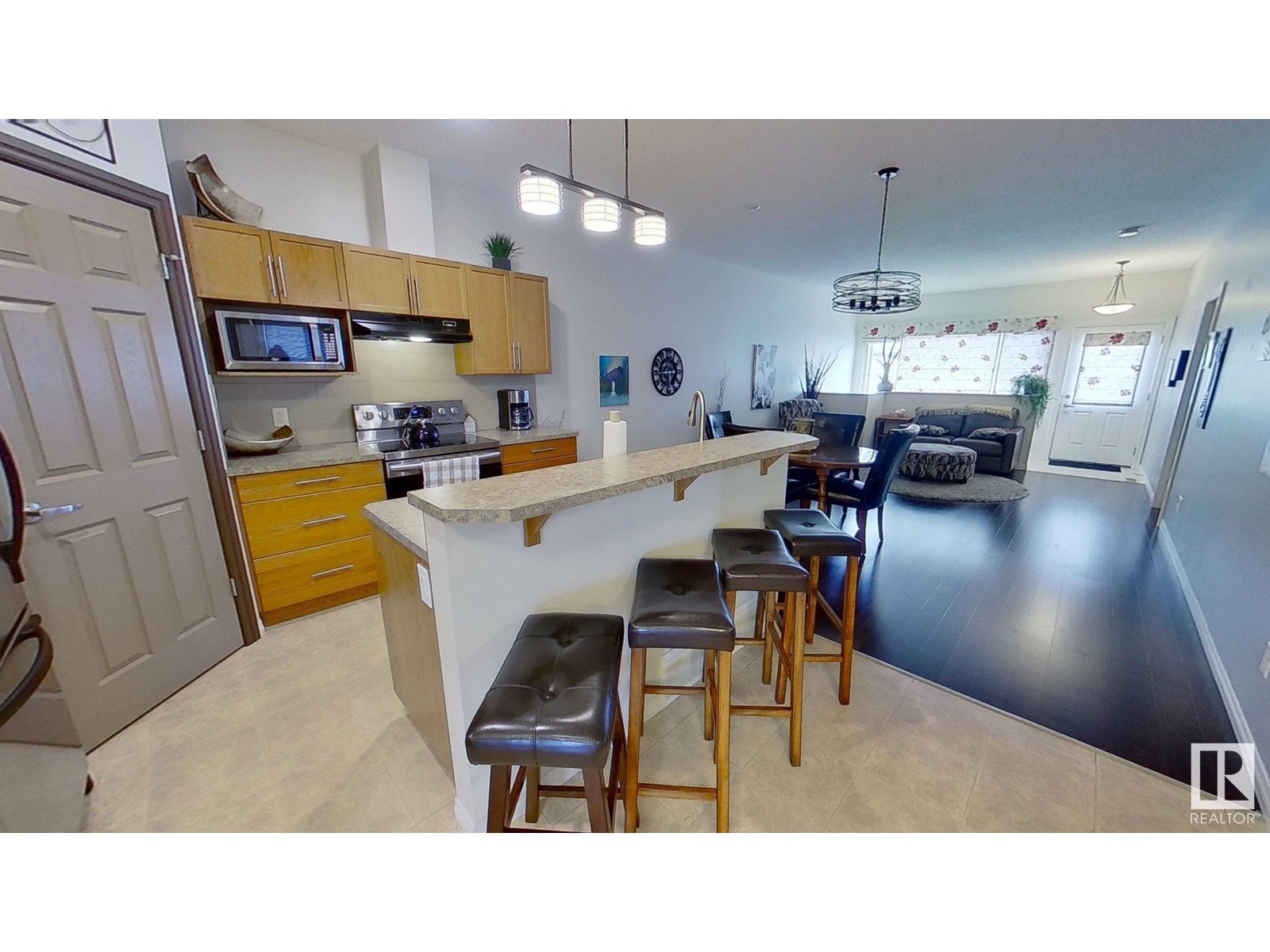 Photo 15 of 6 5021 34 Av, Camrose AB