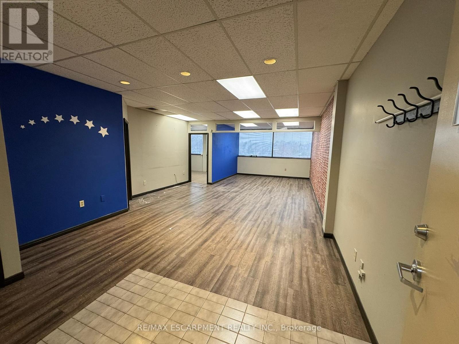 Photo 23 of 309 1030 Upper James Street, Hamilton ON