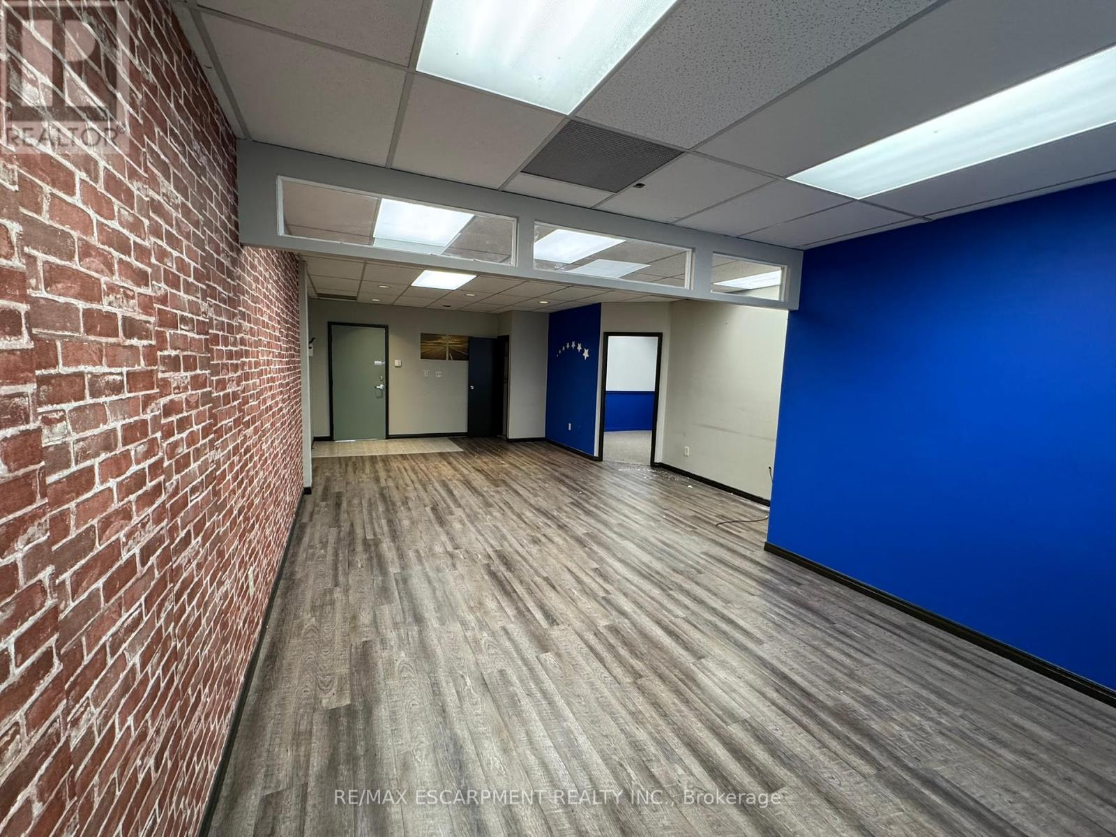 Photo 16 of 309 1030 Upper James Street, Hamilton ON