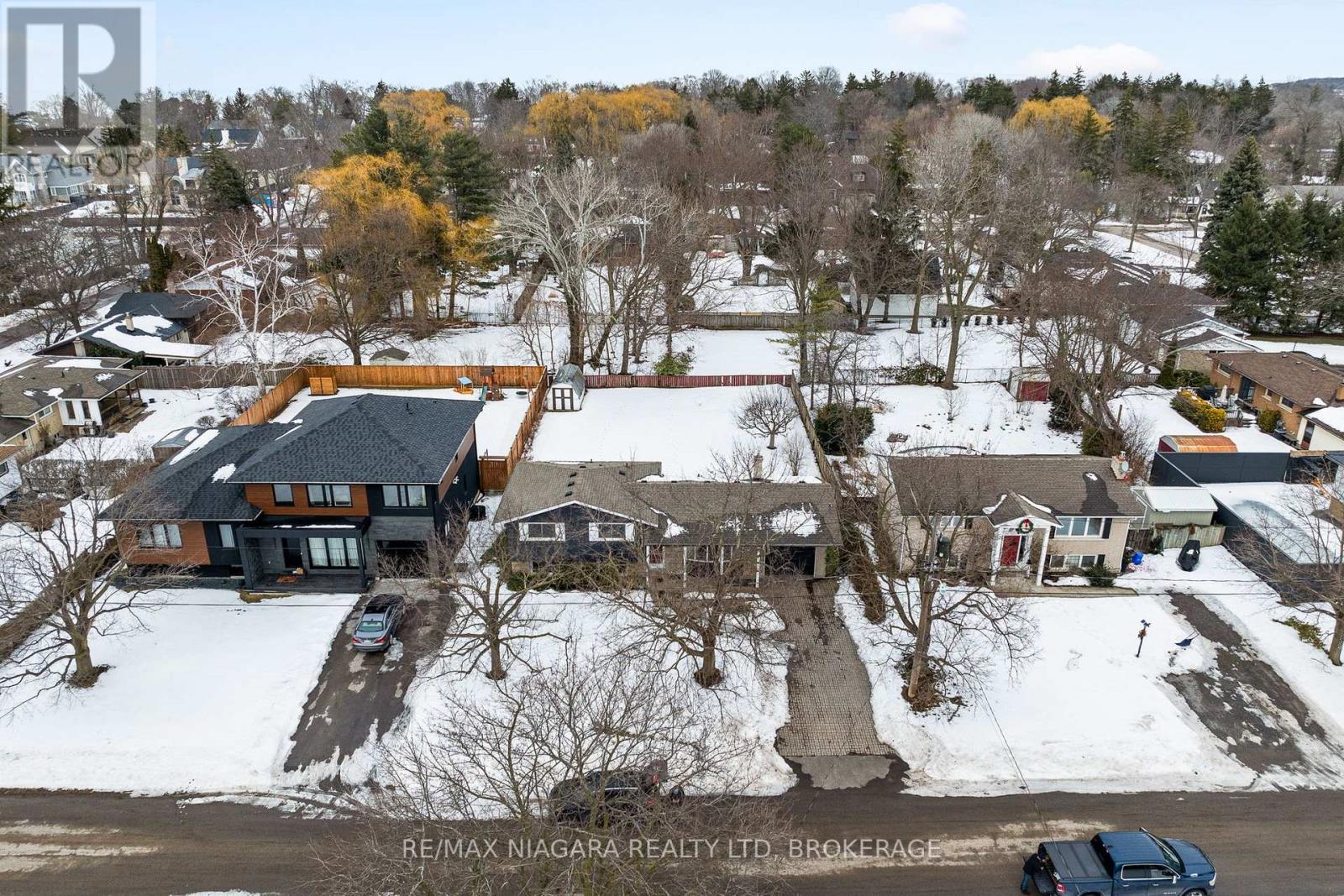 Photo 1 of 305 Centre Street, Niagaraonthelake ON