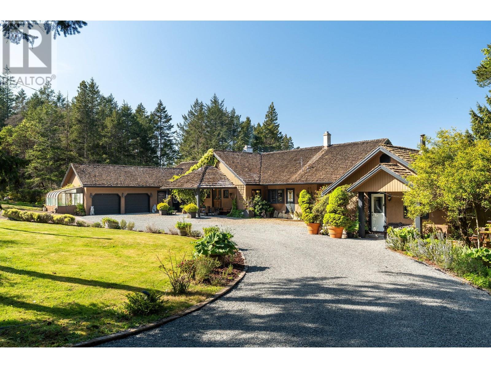 474 W STICKS ALLISON ROAD - Photo 4 of 30, Galiano Island, British Columbia