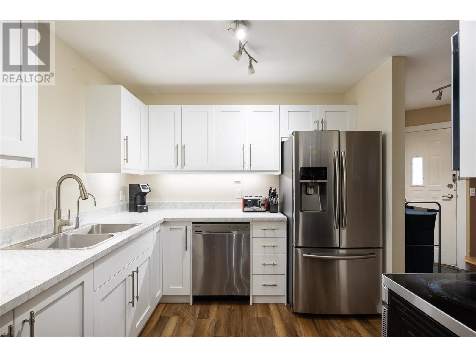 #12 2156 Bessette Street - 1