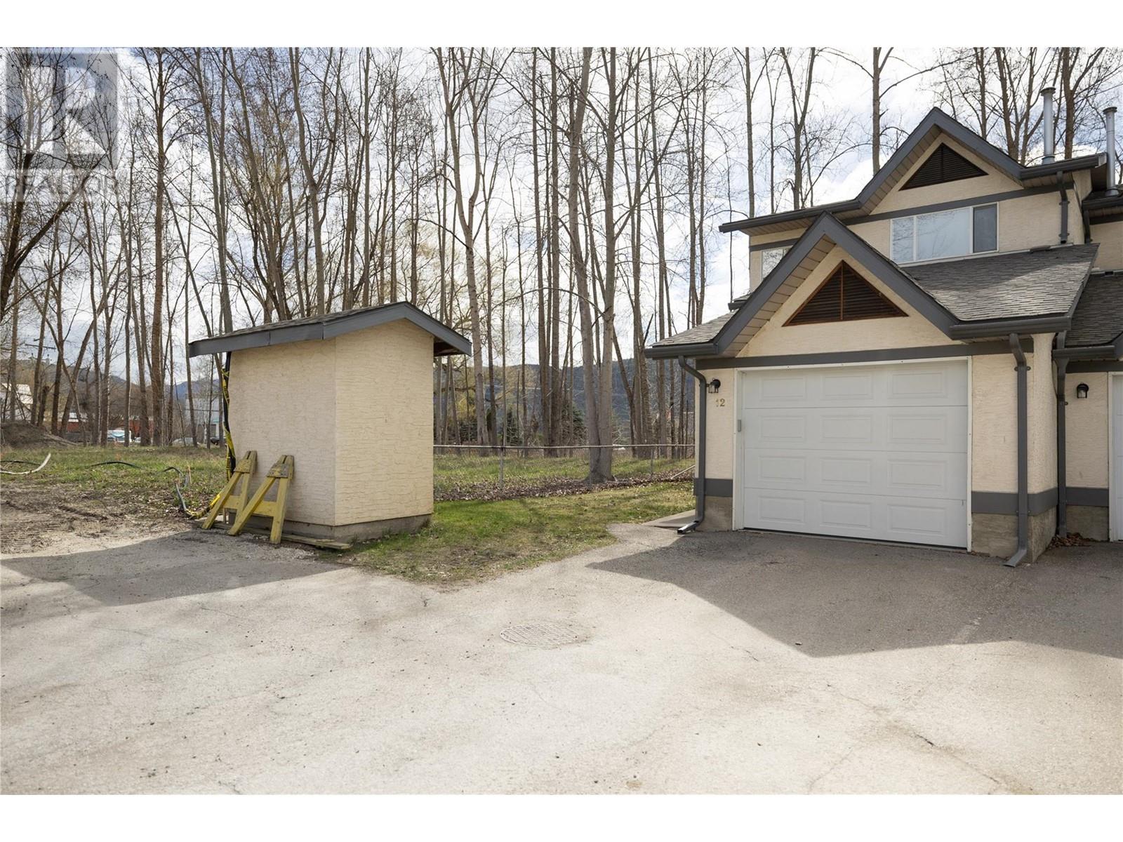 2156 Bessette Street Unit# 12, Lumby