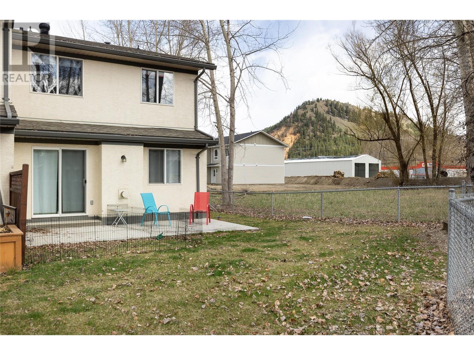 #12 2156 Bessette Street - 26