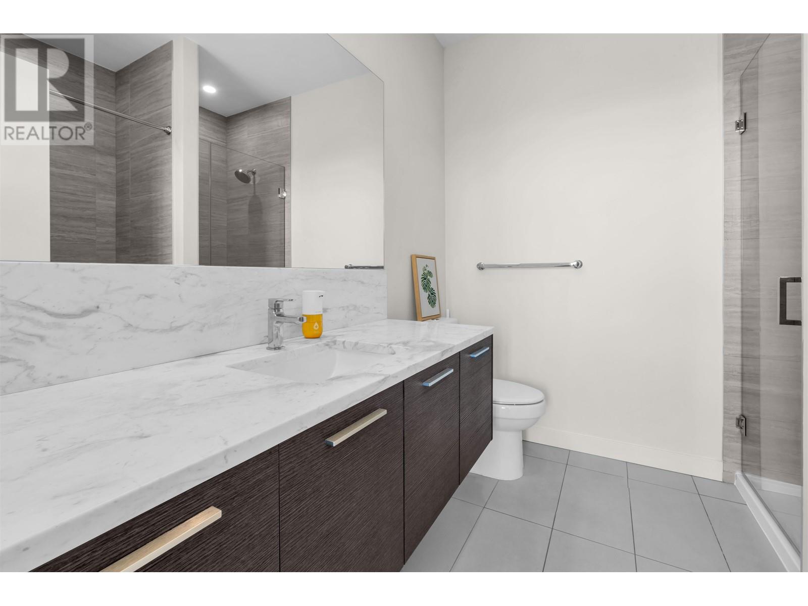 4003 6383 MCKAY AVENUE, Burnaby