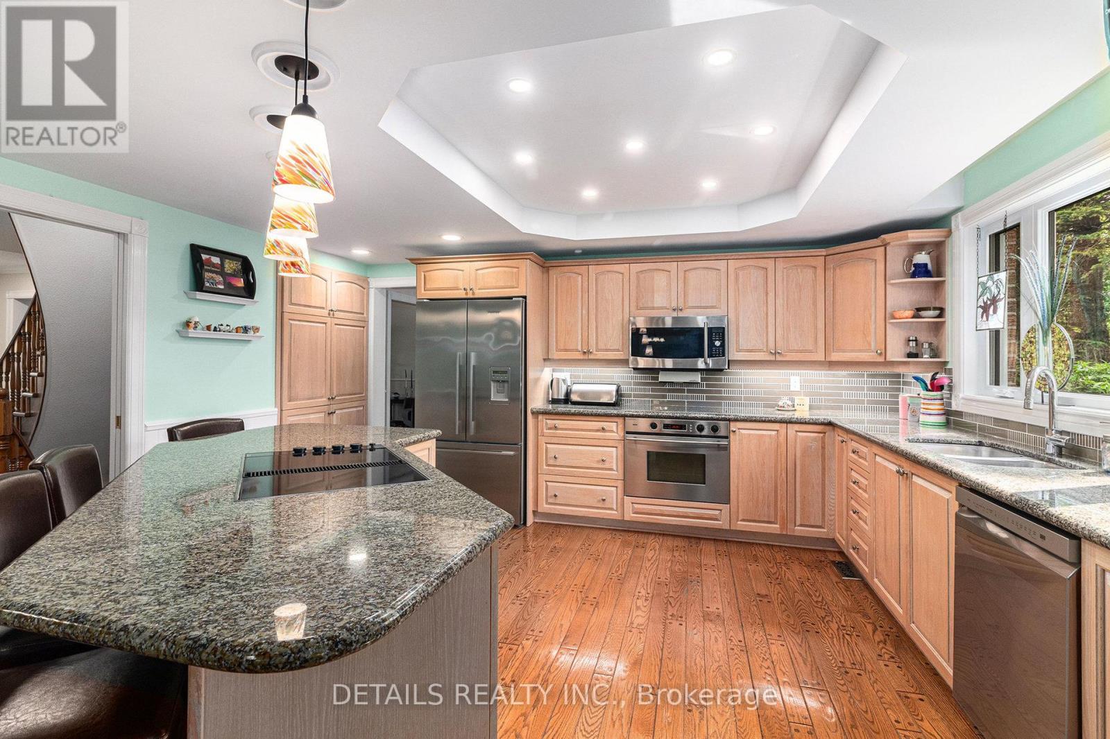 Photo 14 of 3 Wintergreen Drive, Ottawa ON