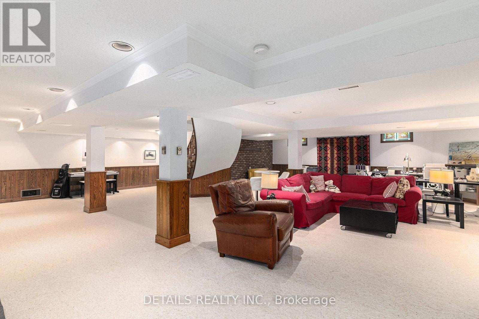 Photo 40 of 3 Wintergreen Drive, Ottawa ON