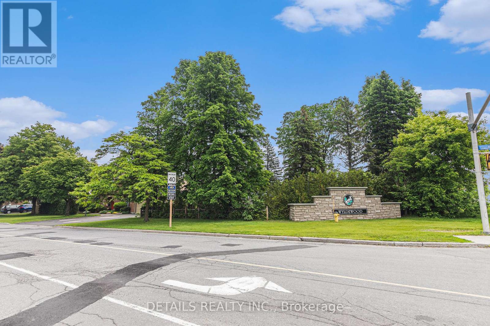 Photo 45 of 3 Wintergreen Drive, Ottawa ON