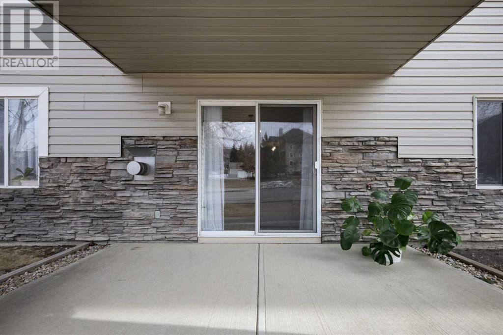 105, 2000 Somervale Court SW, Calgary, Alberta