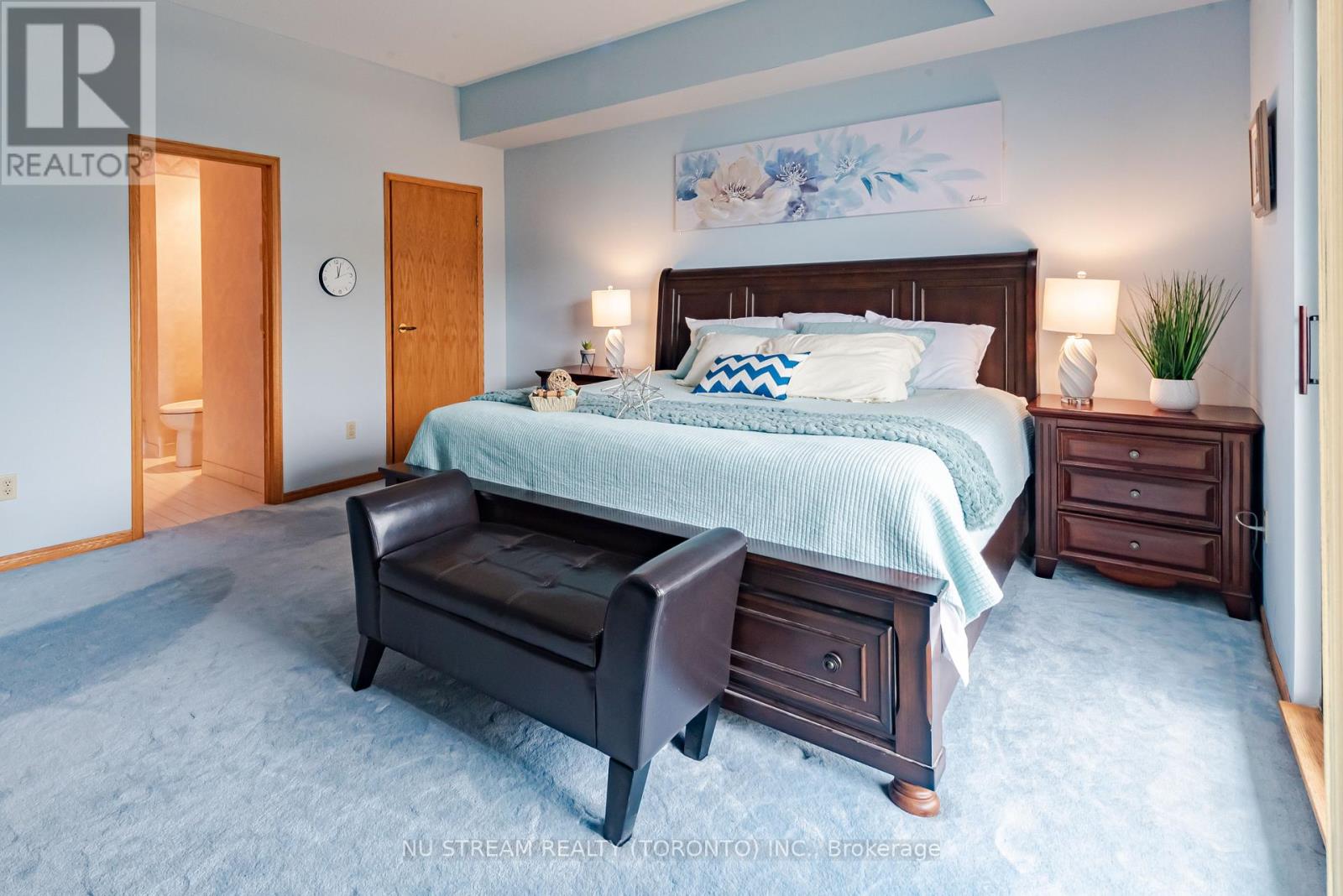 Photo 14 of 905 5151 Riverside Drive E, Windsor ON