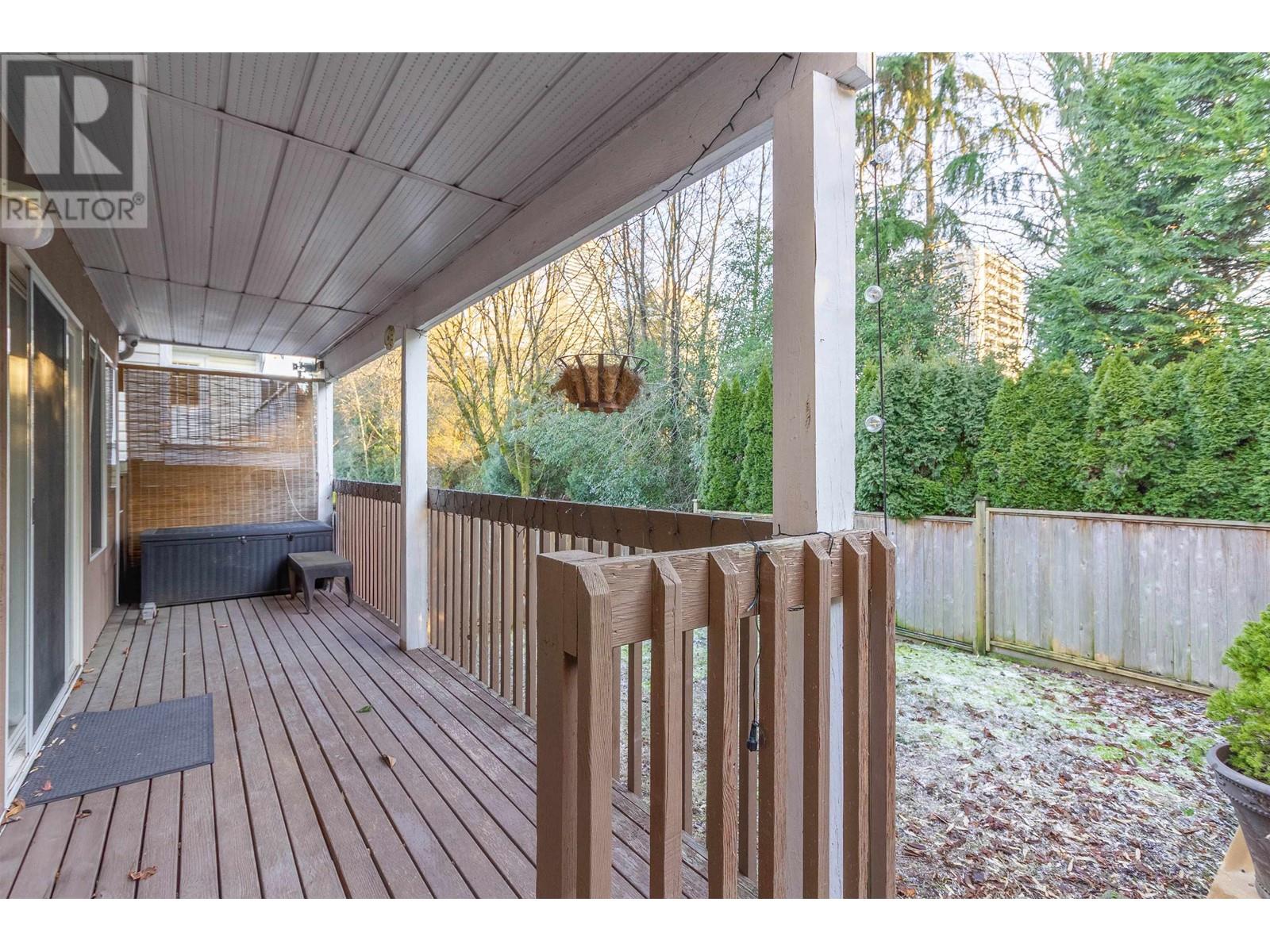 Photo 32 of 4322 Graveley Street, Burnaby BC