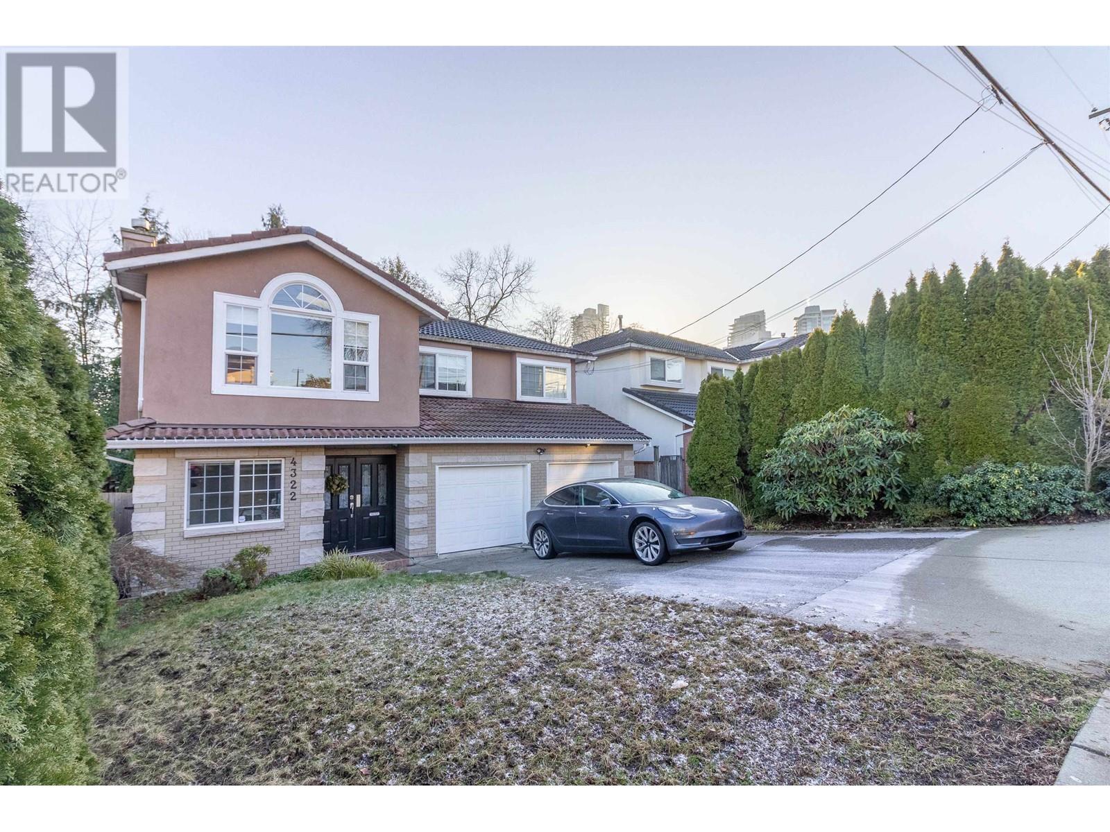 Photo 39 of 4322 Graveley Street, Burnaby BC